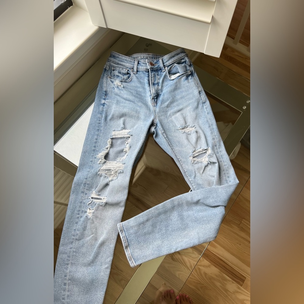 American Eagle Mom Jeans